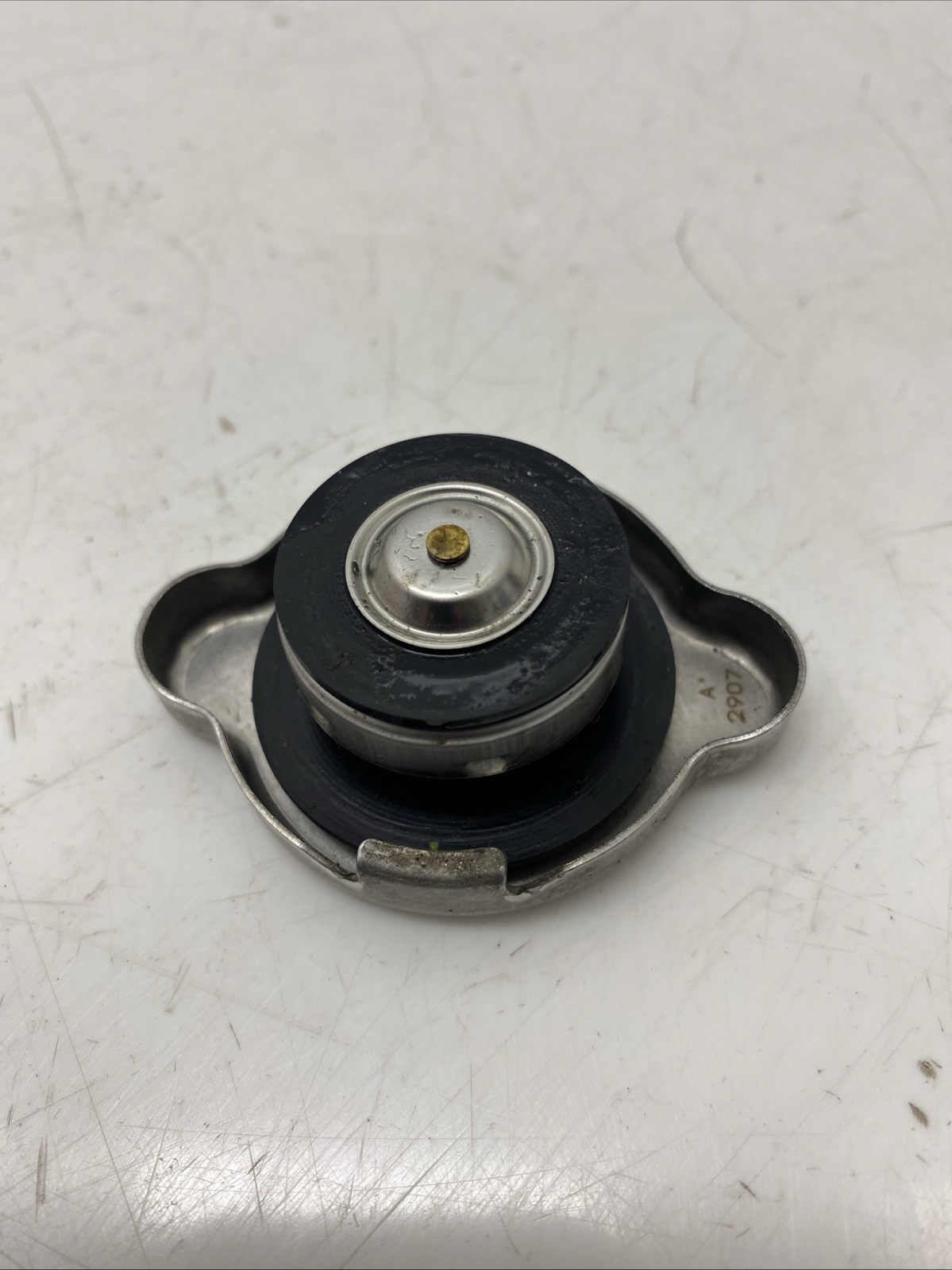 ♻️ Yamaha Yzf R1 2020 – 2025 Anniversary Radiator Cap ♻️ - Cheshire ...