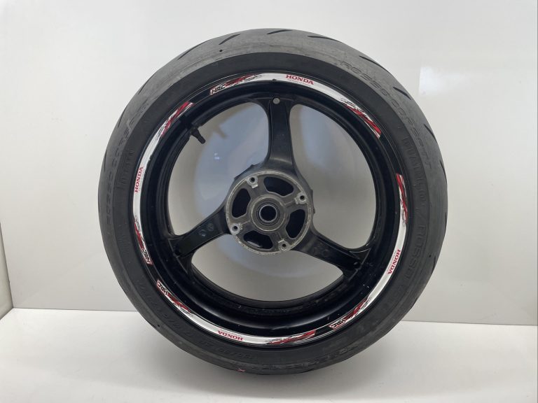 Honda Cbr1000rr Rr 4 2004 2005 Damaged Rear Wheel 206407031385