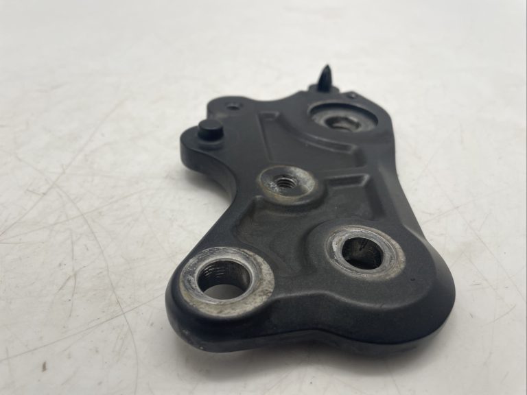 Yamaha Tracer 700 Abs Mt 07 2016 2019 Right Side Footrest Mount Bracket 206407508866