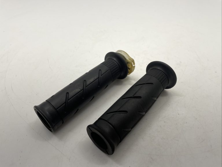 Honda Cbr1000rr Rr 4 2004 2005 Throttle Tube Grips 206406713178